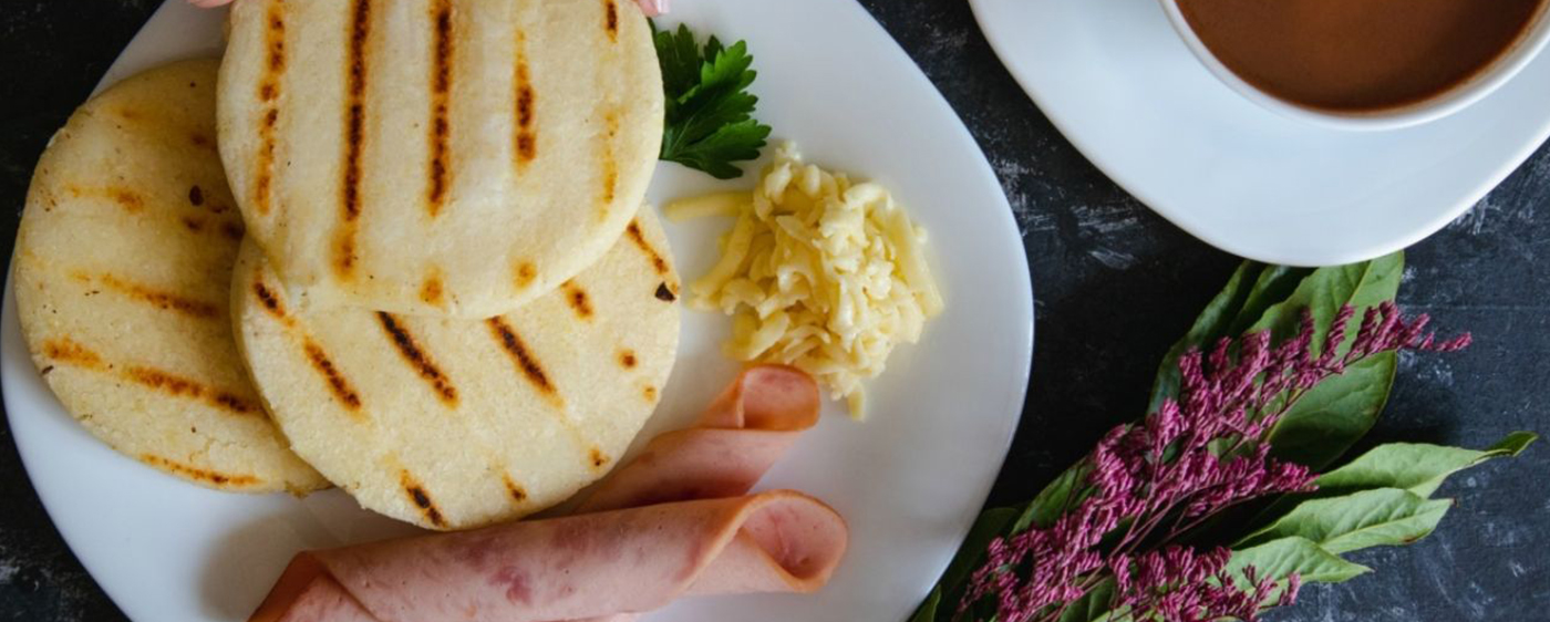 Desayunos con Embutidos y Quesos de Gran Calidad